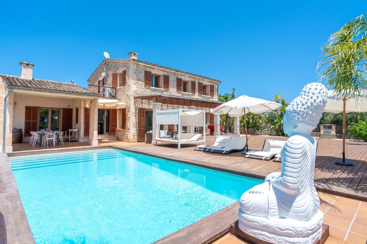 Oliva Villa