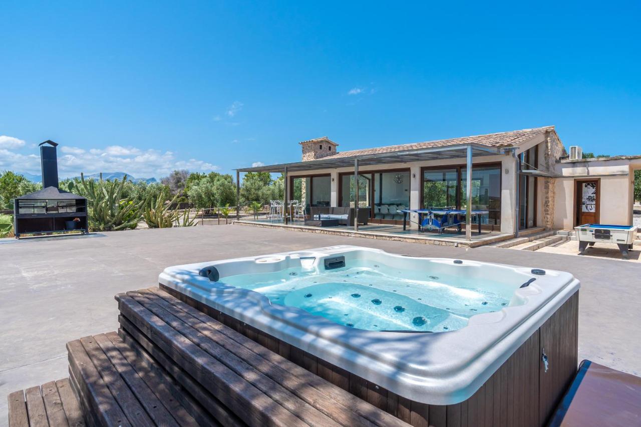 Villa Oliva *